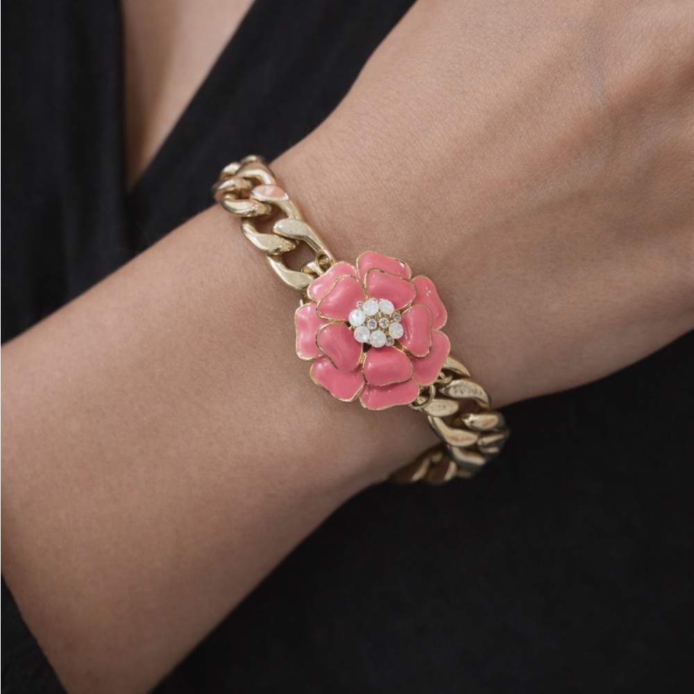 Vintage Enamel Flower Bracelet Gold Tone Rhinestone Pink Chunky